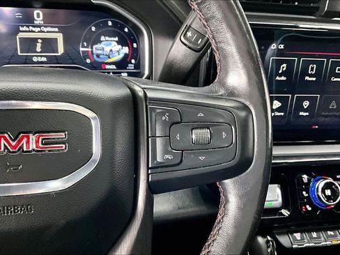 Used 2024 GMC Sierra 2500 AT4X image 13