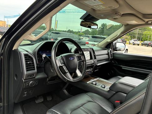 Used 2020 Ford Expedition Platinum AWD/4WD image 16