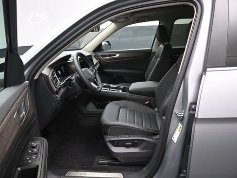 New 2026 Volkswagen Atlas SEL AWD/4WD image 9