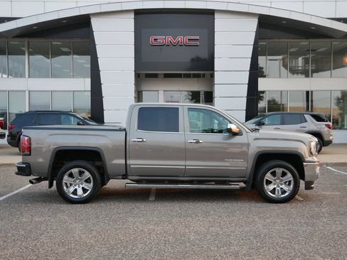 Used 2017 GMC Sierra 1500 SLT AWD/4WD image 2