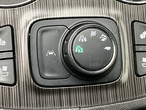 Used 2021 GMC Acadia SLT w/ Preferred Package AWD/4WD image 17