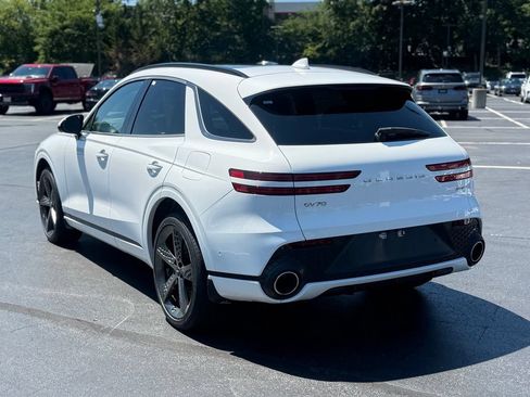 Used 2023 Genesis GV70 2.5T w/ Sport Prestige Package AWD/4WD image 5