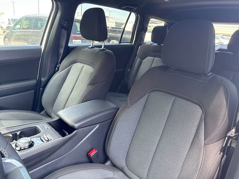 New 2026 Jeep Cherokee Laredo AWD/4WD image 19