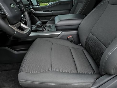Used 2024 Ford F150 XLT w/ XLT Black Appearance Package AWD/4WD image 13