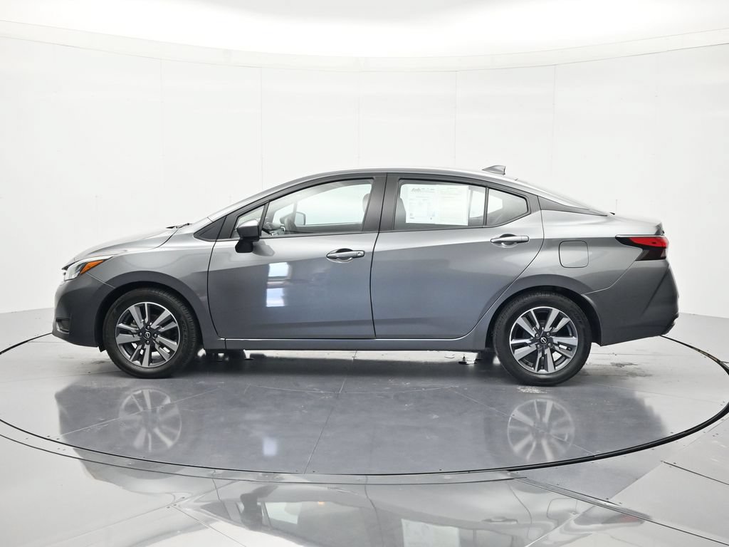 Used 2025 Nissan Versa SV FWD image 8