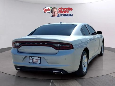 Used 2023 Dodge Charger SXT RWD image 5