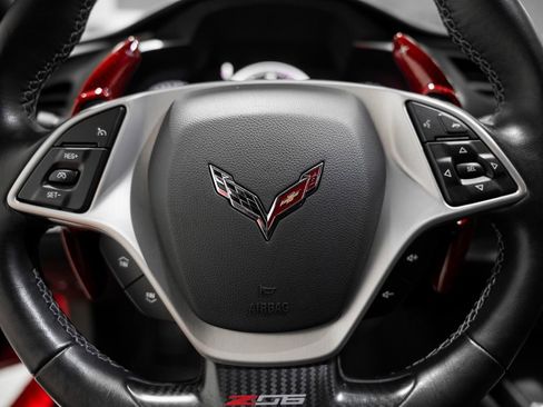 Used 2015 Chevrolet Corvette Z06 image 13