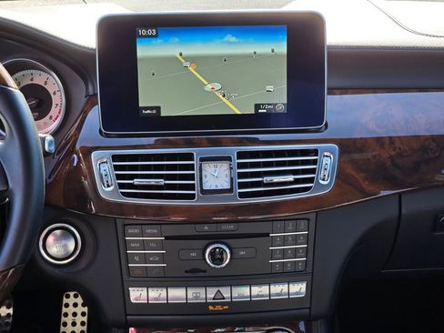 Used 2015 Mercedes-Benz CLS 550 4MATIC image 16