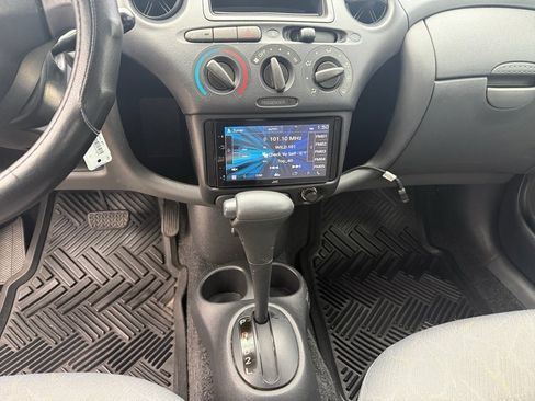 Used 2004 Toyota Echo Coupe image 11