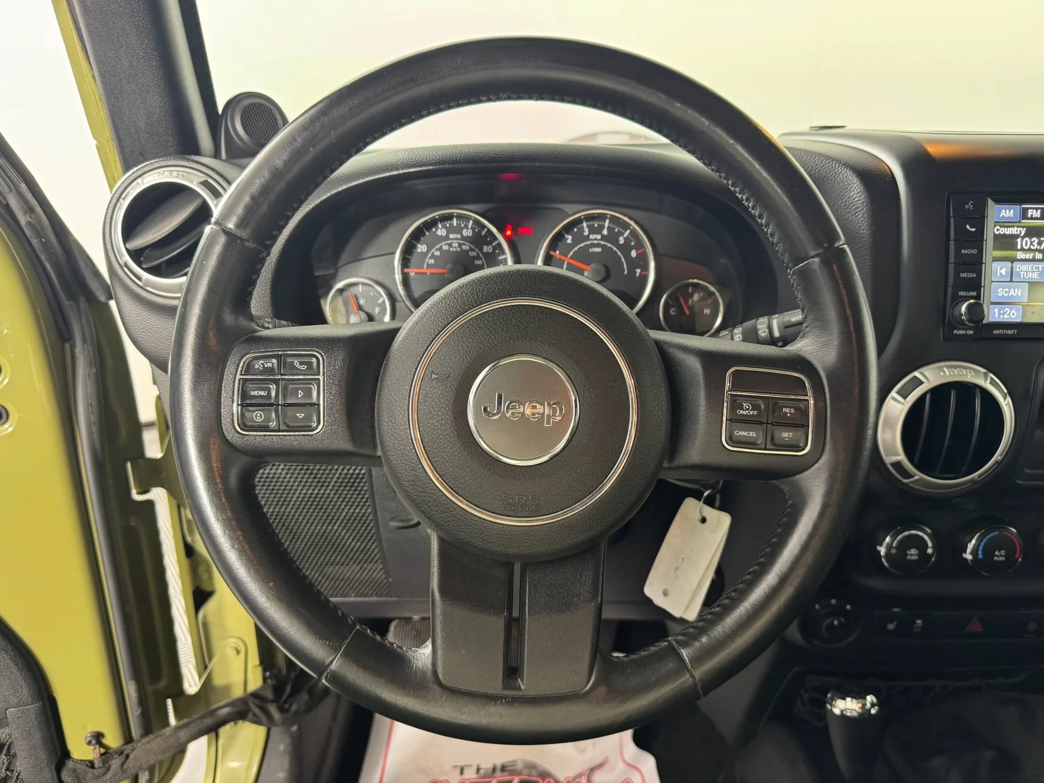 Used 2013 Jeep Wrangler Sahara w/ Connectivity Group AWD/4WD image 12