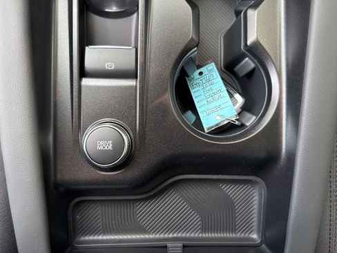 New 2026 Ford Explorer Active image 18