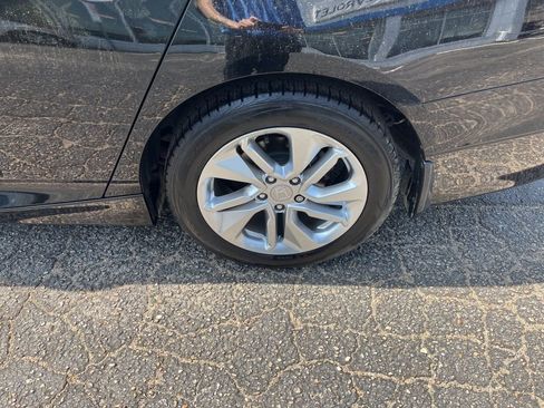 Used 2018 Honda Accord LX image 8