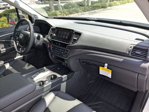 Certified 2026 Honda Ridgeline RTL image 36