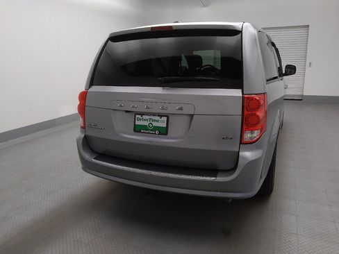 Used 2020 Dodge Grand Caravan GT image 6