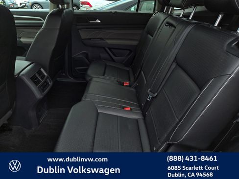 Certified 2023 Volkswagen Atlas SE FWD image 12