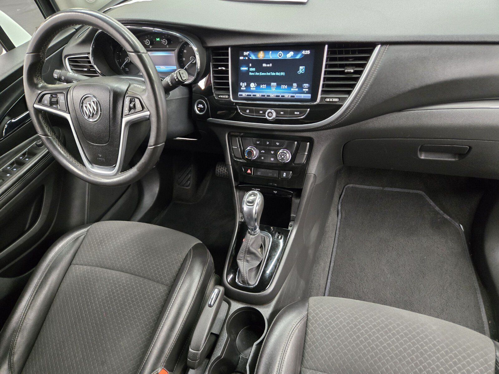 Used 2021 Buick Encore Preferred w/ Safety Package AWD/4WD image 13