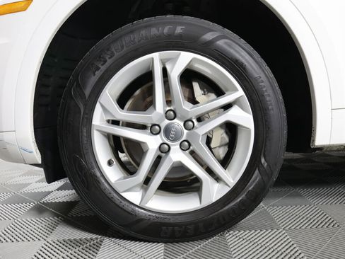 Used 2018 Audi Q5 2.0T Premium AWD/4WD image 9