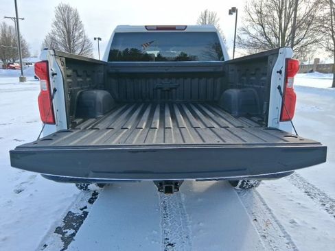 Used 2022 Chevrolet Silverado 1500 LT Trail Boss w/ Protection Package image 5