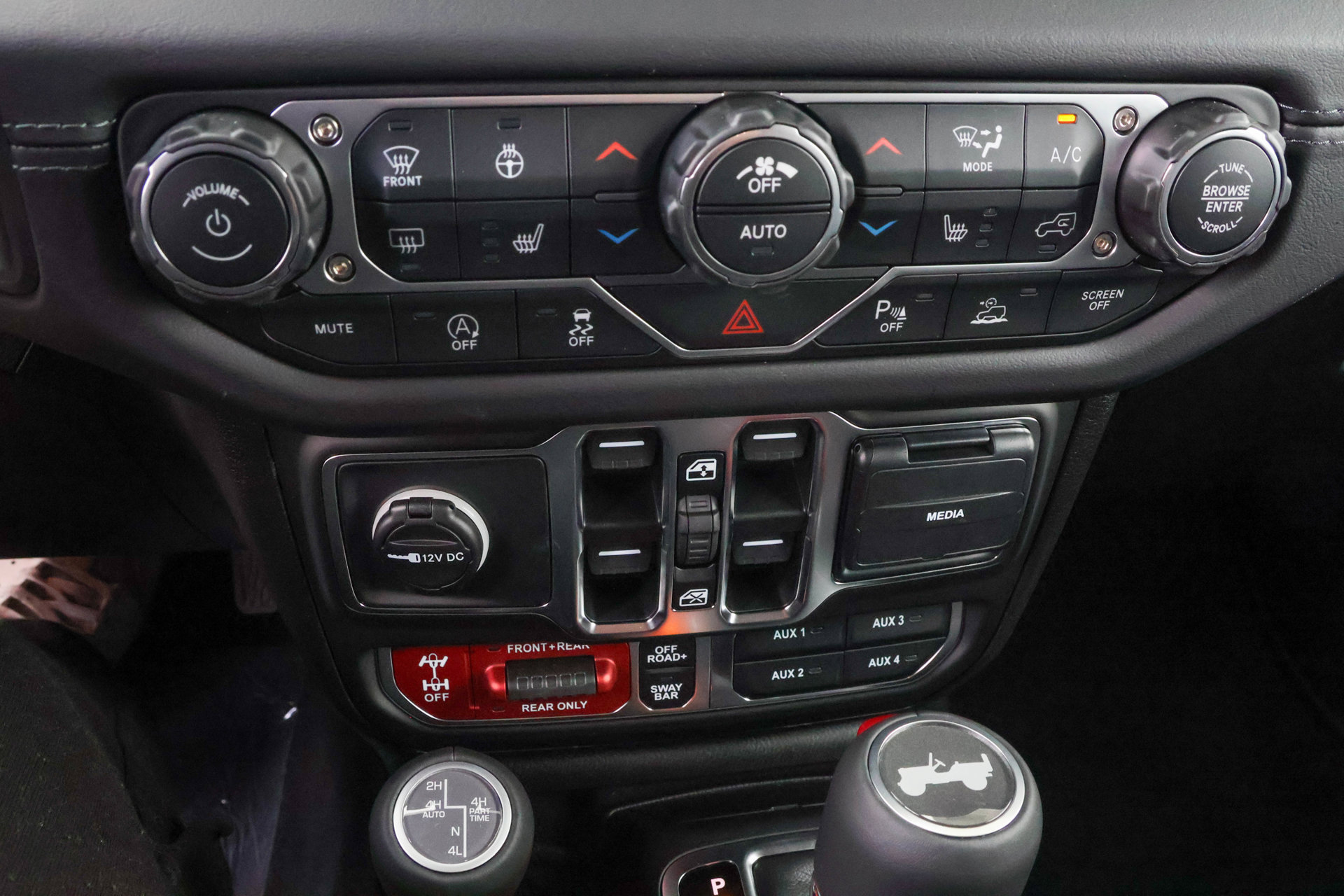 New 2027 Jeep Wrangler Unlimited Rubicon AWD/4WD image 23