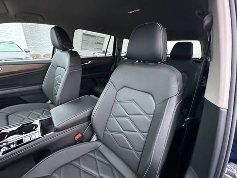New 2026 Volkswagen Atlas SE image 28