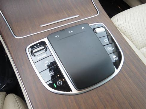 Certified 2022 Mercedes-Benz GLC 300 4MATIC image 16