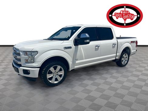 Used 2015 Ford F150 Platinum w/ Equipment Group 701A Luxury AWD/4WD image 3
