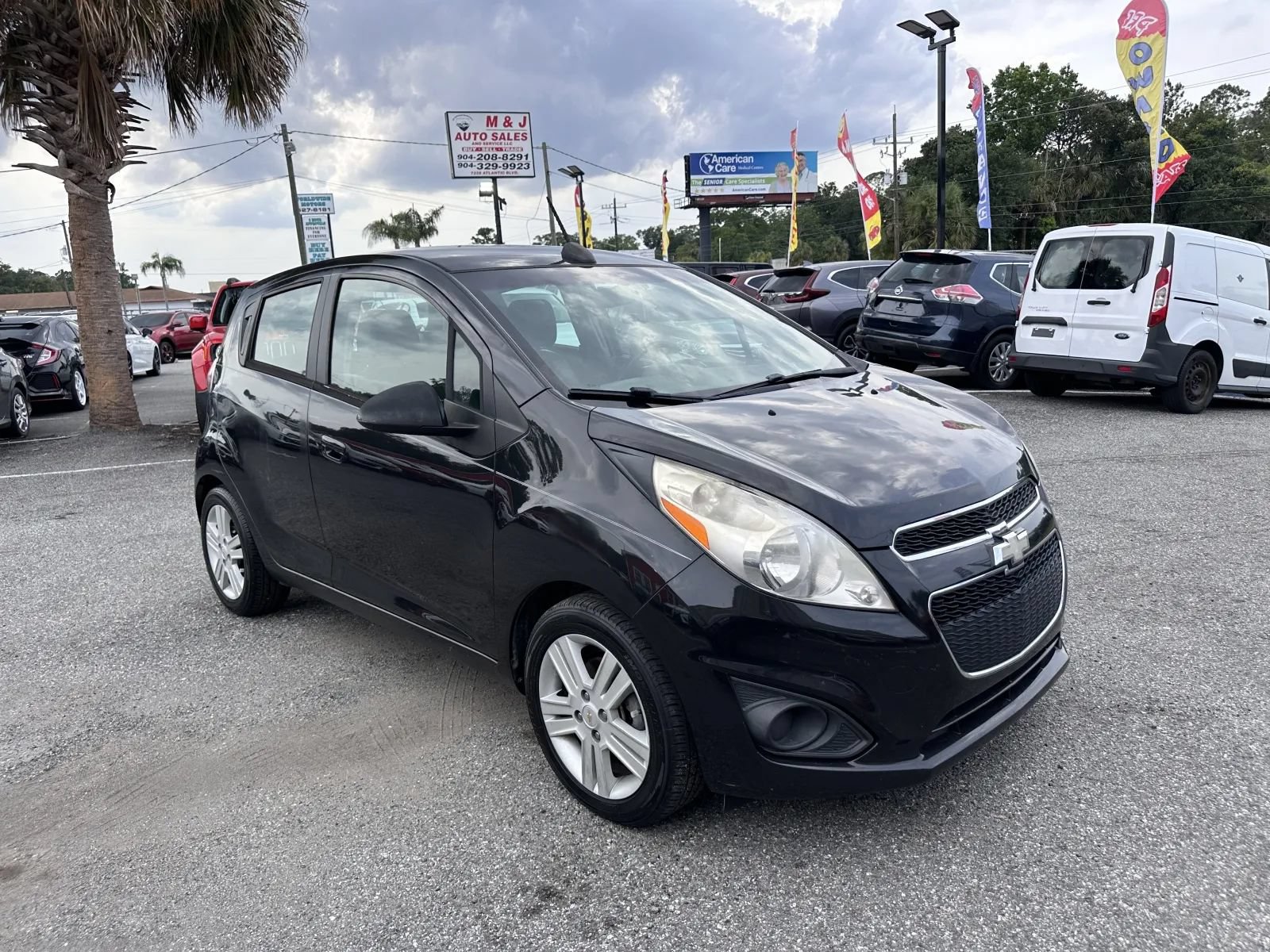 Used 2015 Chevrolet Spark LT FWD image 3