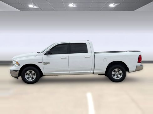 Used 2019 RAM 1500 Classic SLT RWD image 2