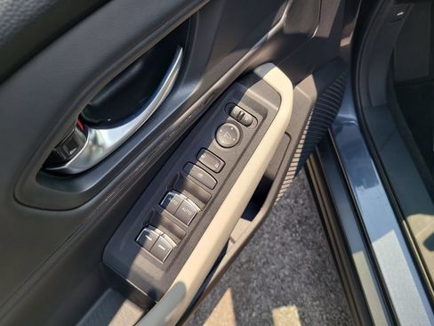 Certified 2025 Honda Accord SE image 11