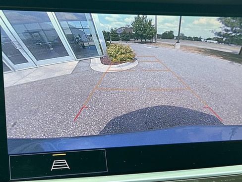 Used 2025 Cadillac XT5 Premium Luxury AWD/4WD image 28