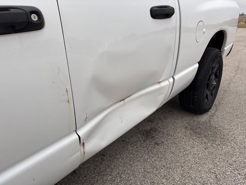 Used 2008 Dodge Ram 1500 Truck ST image 7