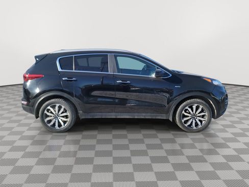 Used 2017 Kia Sportage EX image 9