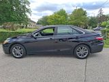 Used 2016 Toyota Camry SE image 4