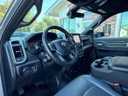 Used 2022 RAM 3500 SLT w/ Quick Order Package 2YG SLT image 10