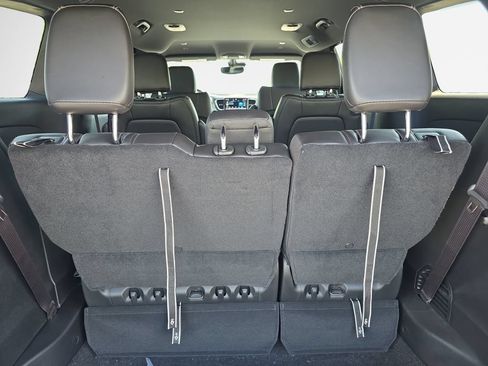 New 2027 Chrysler Pacifica Select AWD/4WD image 23