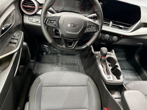 New 2026 Chevrolet Trax RS w/ Driver Confidence Package image 22