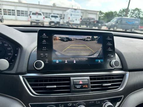 Used 2018 Honda Accord EX-L image 13