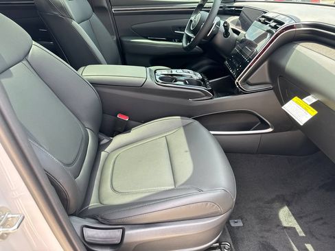 Certified 2024 Hyundai Tucson SEL AWD/4WD image 12