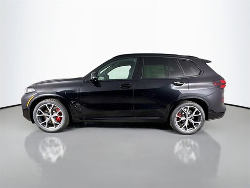 New 2026 BMW X5 xDrive50e w/ M Sport Package image 4