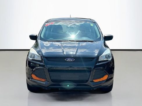 Used 2016 Ford Escape S FWD image 4