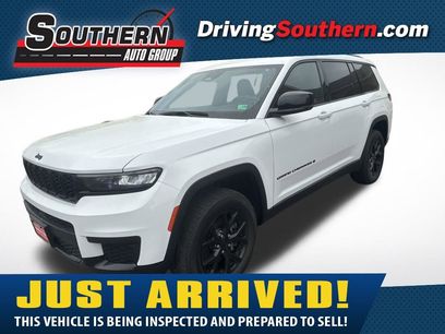 Used 2024 Jeep Grand Cherokee L Laredo