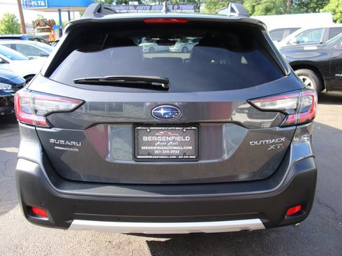Used 2024 Subaru Outback Limited XT AWD/4WD image 4