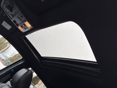 Used 2023 Toyota Tacoma TRD Off-Road w/ TRD Premium Off Road Package image 19