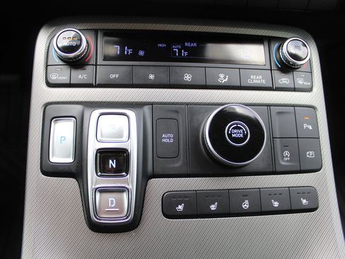Used 2025 Hyundai Palisade SEL FWD image 50