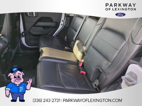 Used 2021 Jeep Wrangler Unlimited Sahara AWD/4WD image 29