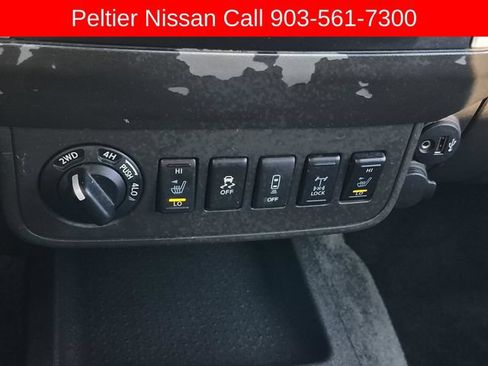 Used 2018 Nissan Frontier PRO-4X AWD/4WD image 34