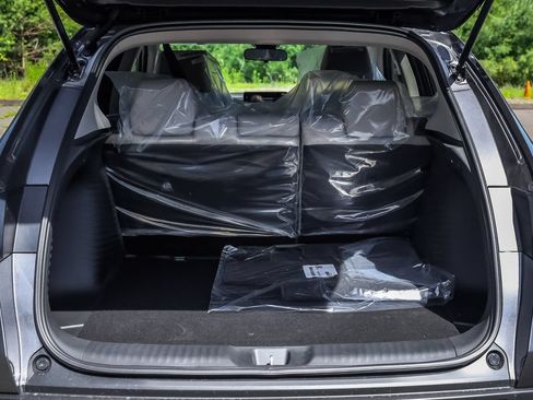 New 2027 Honda HR-V LX image 9