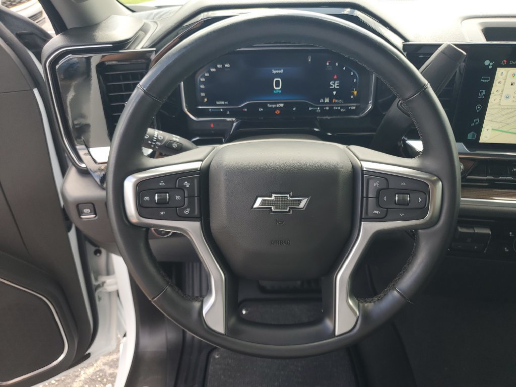 Used 2025 Chevrolet Silverado 1500 LT Trail Boss w/ Protection Package AWD/4WD image 11