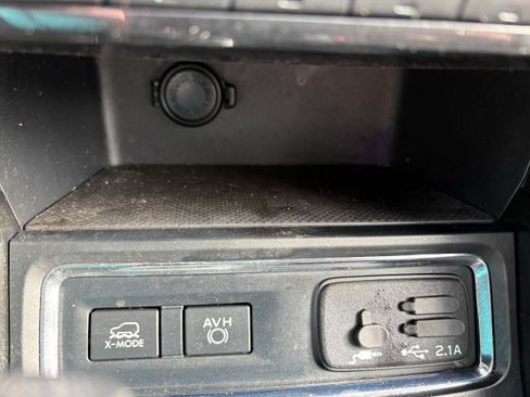 Used 2022 Subaru Ascent Onyx Edition image 21