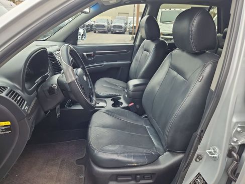 Used 2009 Hyundai Santa Fe Limited image 12